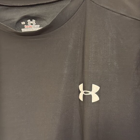 2 Under Armour Compression Shirts - Picture 6 of 7
